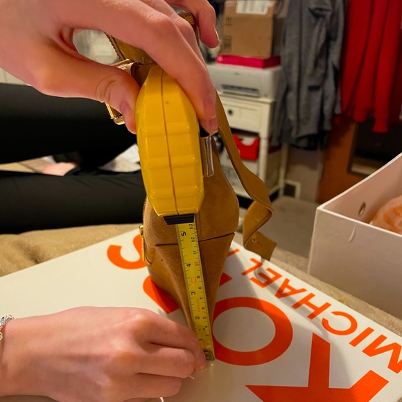 Michael Kors suede platform heeled booties size 10 - Picture 9 of 10